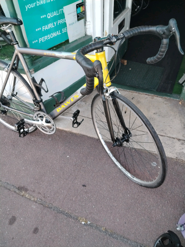 DAWES ROAD BIKE NEW PARTS FULLY SERVICED 