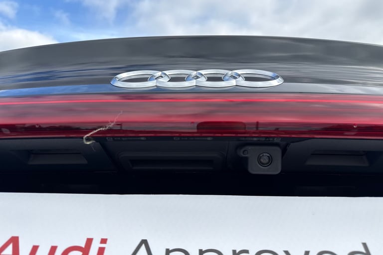2022 Audi e-tron Sportback Technik 50 quattro 230,00 kW SUV ELECTRIC Automatic