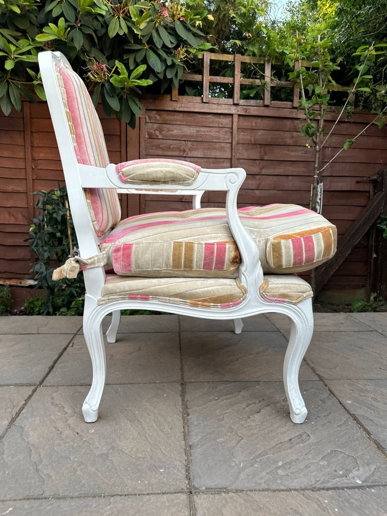 Elegant French Louis XVI Style Fabric Armchair - Great Condition