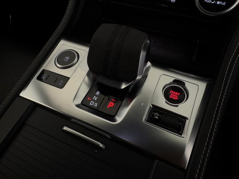 2022 Jaguar F-Pace 2.0 P250i R-Dynamic S Auto AWD Euro 6 (s/s) 5dr ESTATE Petrol Automatic