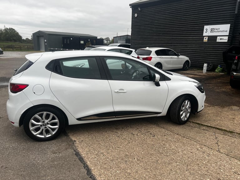 2016 Renault Clio 1.2 16V Dynamique Nav Euro 6 5dr HATCHBACK Petrol Manual