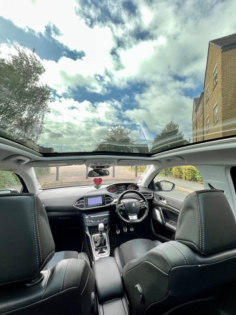 Peugeot, 308, Hatchback, 2019, Manual, 1199 (cc), 5 doors