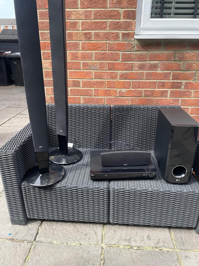 55inch lg smart tv with surround sound