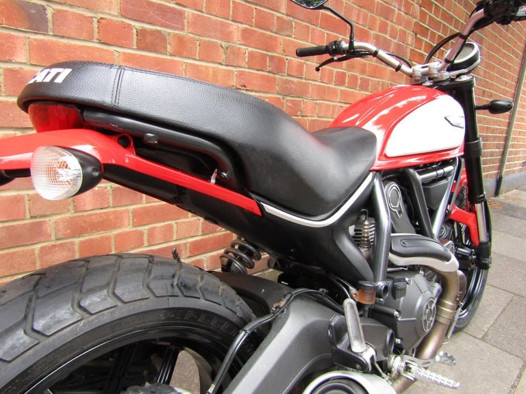 DUCATI SCRAMBLER 800  FULL SERVICE , ONE PREVIOUS OWNER ,VERY LOW MILES
