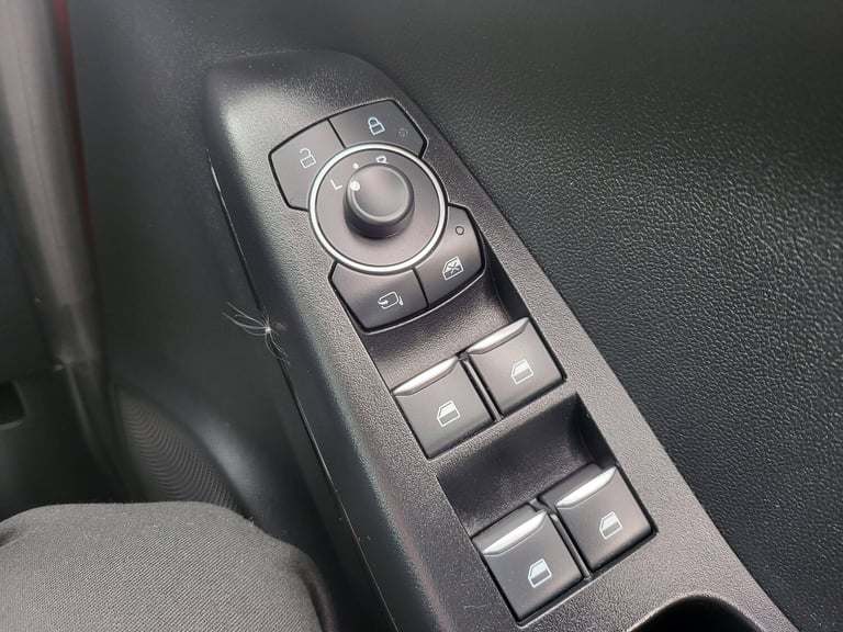 2023 Ford Puma 1.0 EcoBoost Hybrid mHEV Vivid Ruby Edition 5dr Hatchback HYBRID ELECTRIC Manual