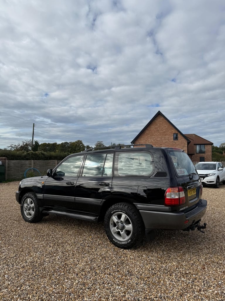  Toyota Land Cruiser Amazon 4.2 TD SUV 5dr Diesel Automatic (282 g/km, 201 bhp) Diesel Automatic