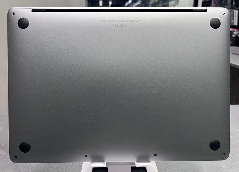 MacBook Pro Retina 13-inch Touch Bar (2019) A2159 - Core i5 8th - 8GB SSD 128GB