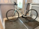 Mens Giant hybrid bike 27speed excellent condition ready to ride