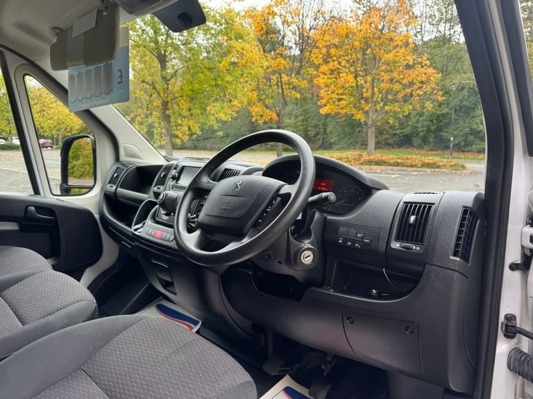 2021 Peugeot Boxer 2.2 BlueHDi H2 Professional Van 140ps PANEL VAN DIESEL Manual