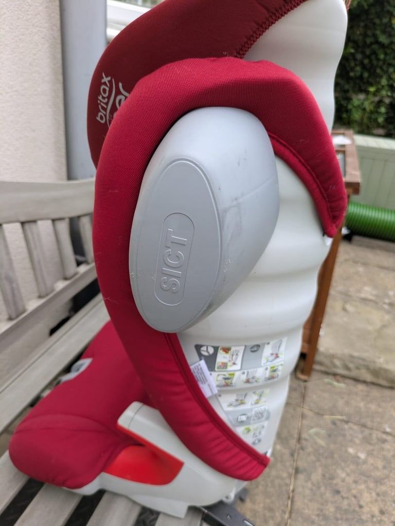 Britax Romer Kidfix SL SICT car seat - 3.5 to 12 yr child suitable