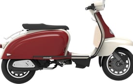 Royal Alloy TG 125cc S a Modern Classic Retro Automatic Moped Scooter For Sal...