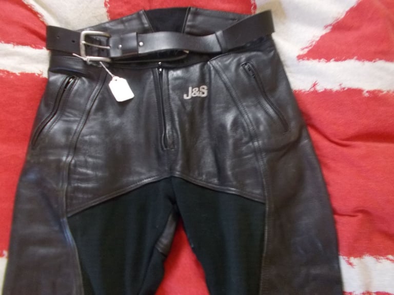 J&S Black Leather Motorcycle Trousers with Belt Size 16 Armoured