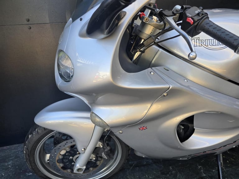 TRIUMPH SPRINT ST 955i TRADE SALE HPI CLEAR 