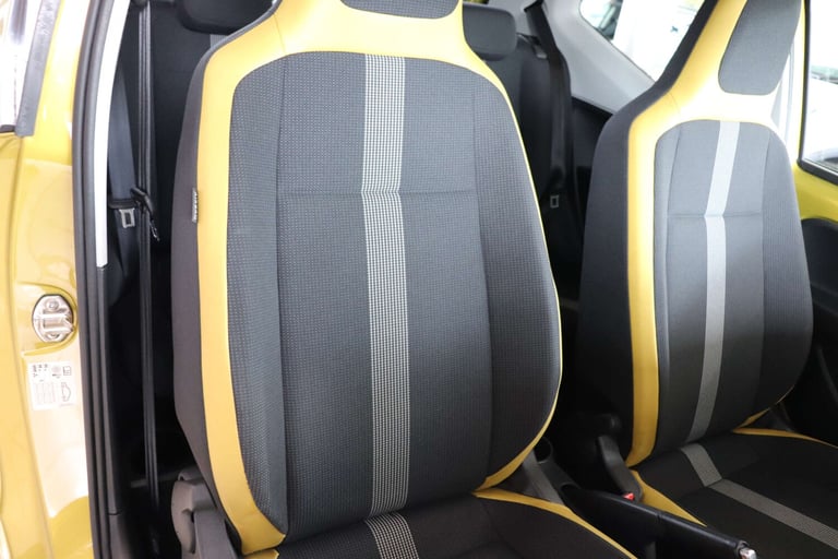 2016 Volkswagen up! 1.0 High Up 3dr Hatchback Petrol Manual