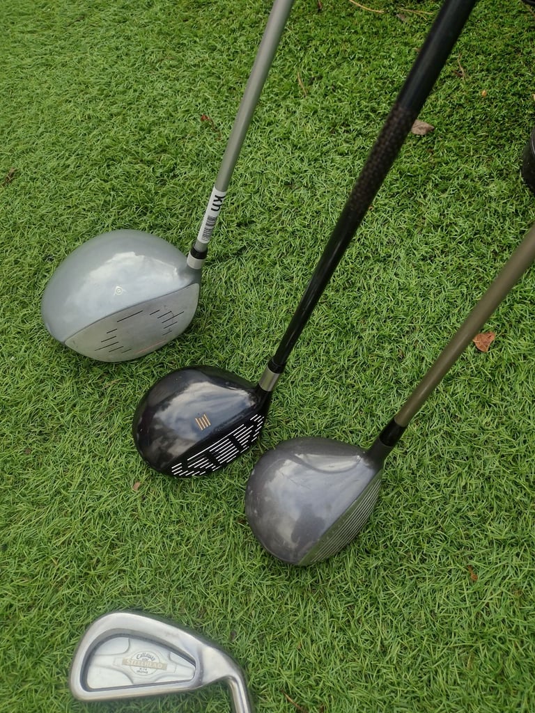 VGC FULL SET LADIES GRAPHITE GOLF CLUBS + HOWSON GOLF BAG + FREE EXTRAS 