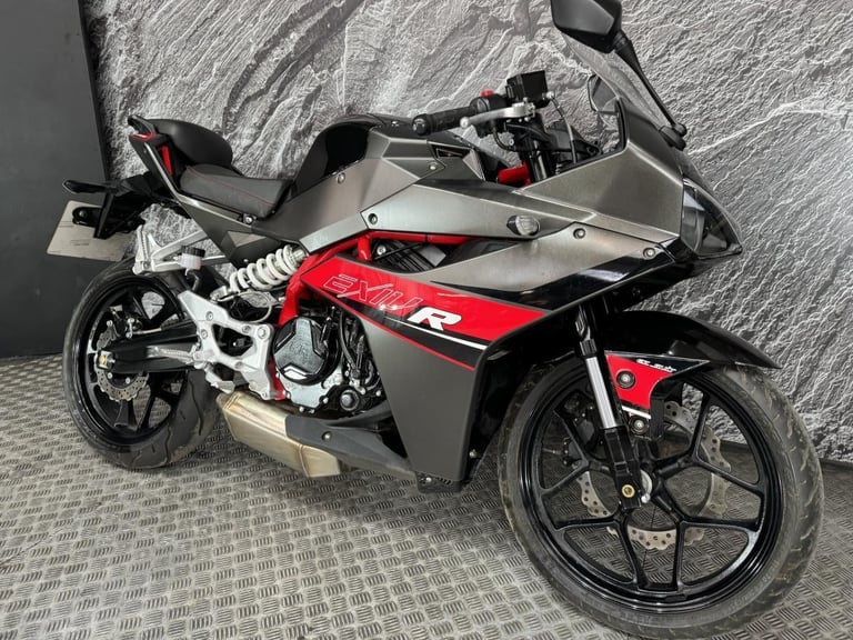 HYOSUNG GD250R GD 250 R 2016