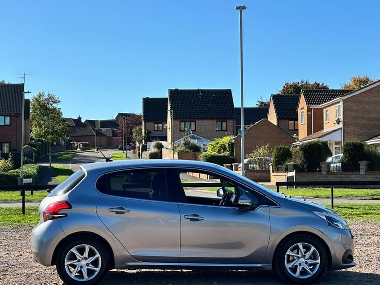 2019 Peugeot 208 1.2 PureTech Tech Edition Euro 6 (s/s) 5dr Hatchback Petrol Manual