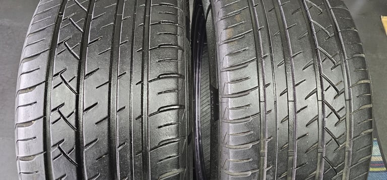 225 50 17   2 x tyres Ilink Thunder U09