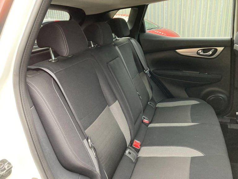  Nissan Qashqai 1.2 DIG-T N-Connecta SUV 5dr Petrol Manual Euro 6 (s/s) (115 ps) Petrol Manual