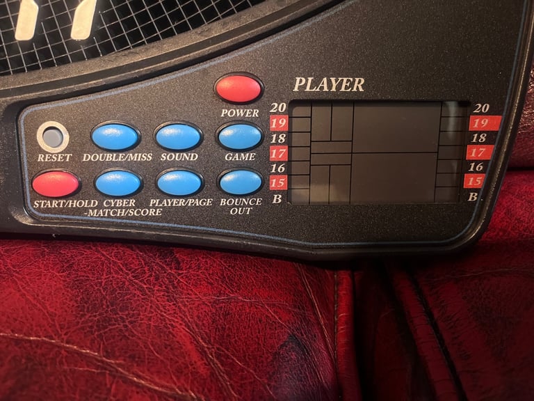Dartboard £20!!! electronic soft tips darts 