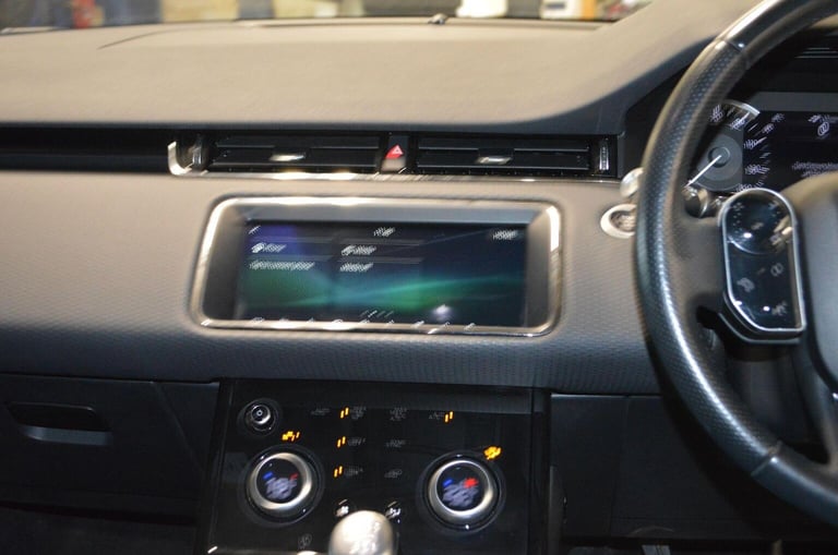 LAND ROVER RANGE ROVER EVOQUE 2.0 D150 R-Dynamic FWD Euro 6 (s/s) 5dr 2020