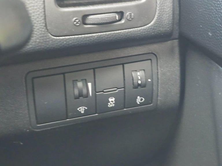 2013 Hyundai Ix20 1.4 Classic Euro 5 (s/s) 5dr MPV Petrol Manual