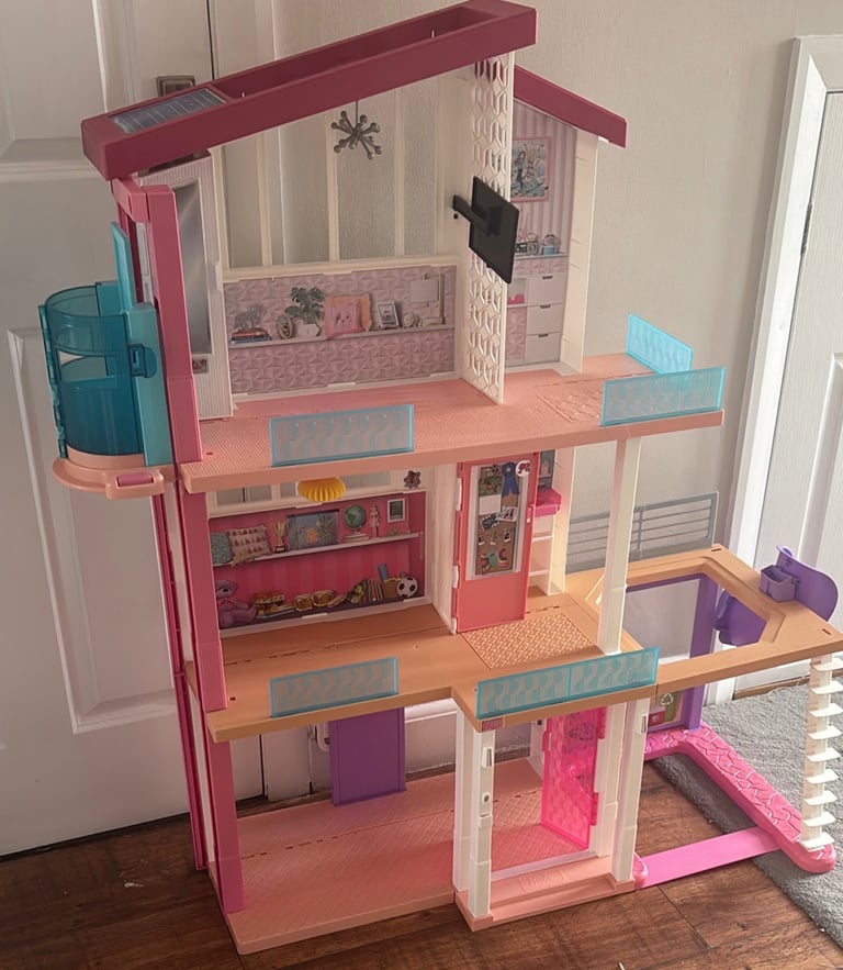 image for Barbie dream house