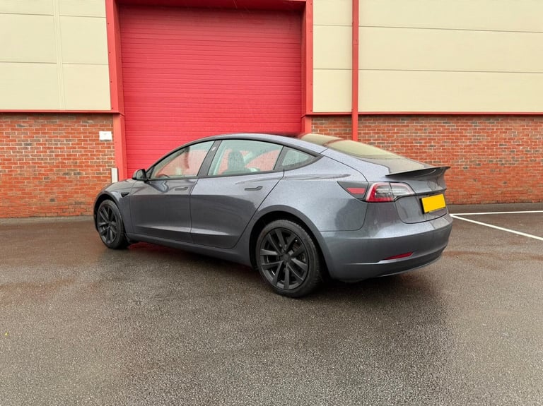  Tesla Model 3 Standard Range Plus Auto RWD 4dr Electric Automatic