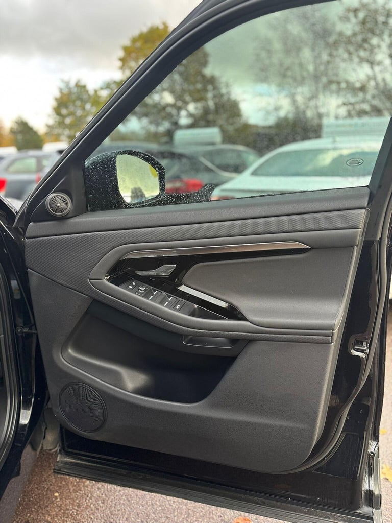 2020 Land Rover Range Rover Evoque 2.0 D150 MHEV R-Dynamic Auto 4WD Euro 6 (s/s) 5dr ESTATE Diese...