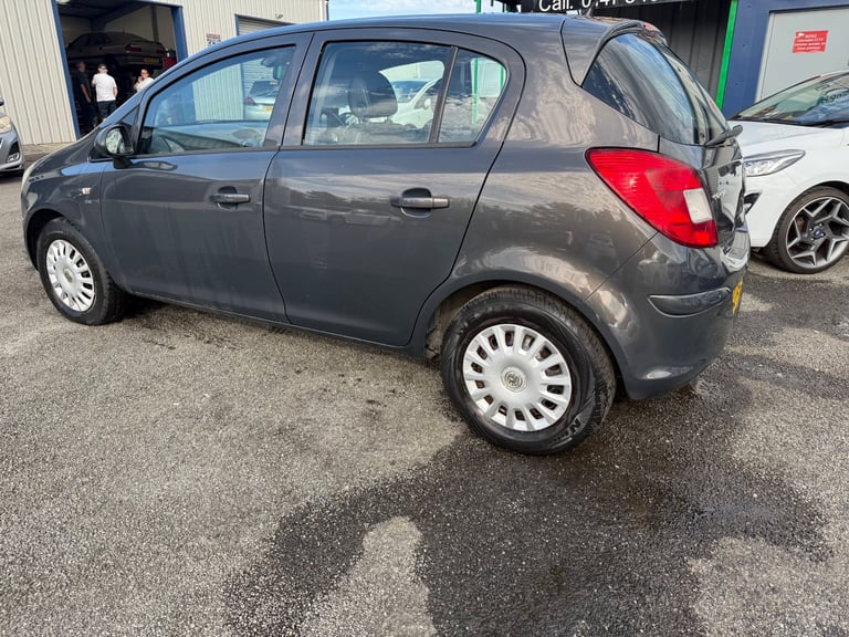 2013 Vauxhall Corsa 1.4 SE 5 Door 145,000 Miles MOT'd August £1395