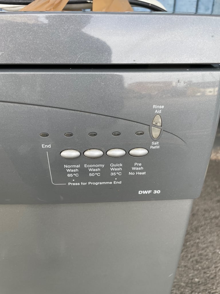 Hotpoint Aquarius DWF30 Full Size Dishwasher Grey H85cm W60cm Depth 60cm