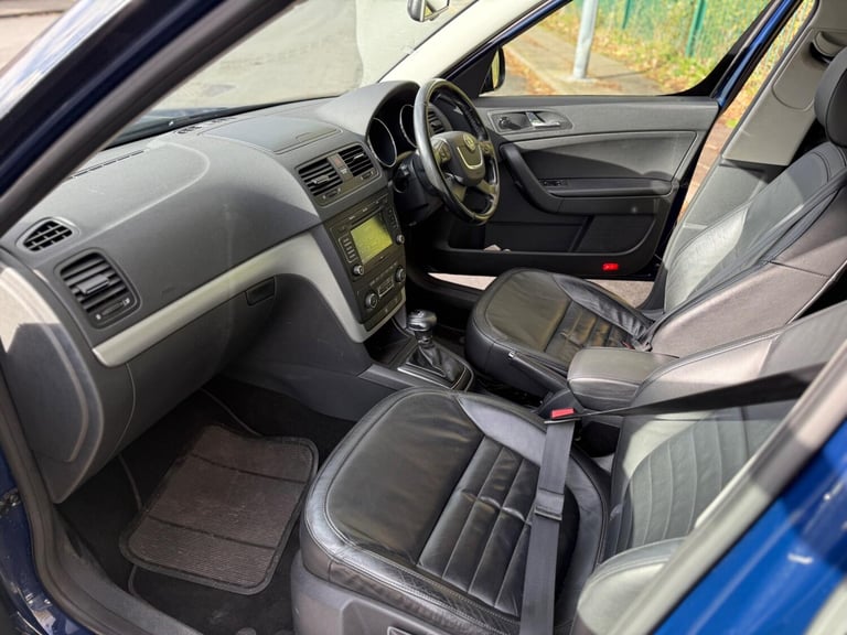 2011 Skoda Yeti 2.0 TDI Elegance DSG 4WD Euro 5 5dr HATCHBACK Diesel Automatic