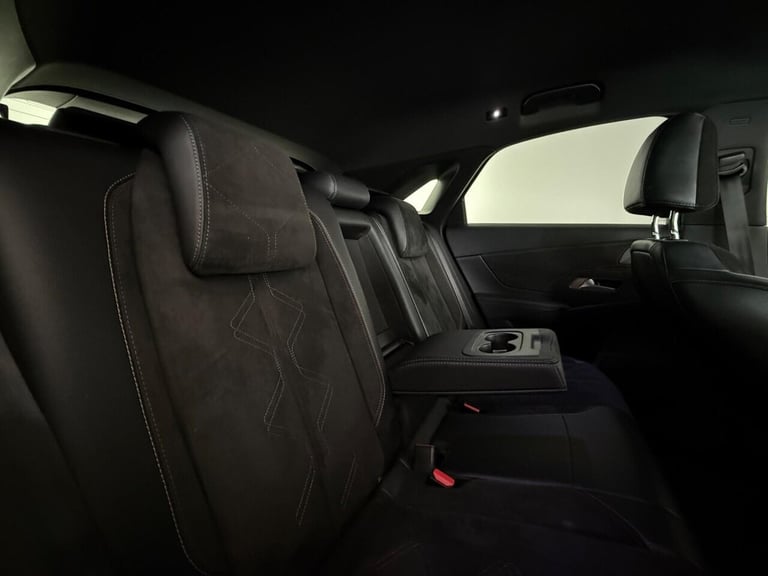 2021 DS Automobiles DS 7 Crossback 1.5 BlueHDi Performance Line + Crossback EAT8 Euro 6 (s/s) 5dr...