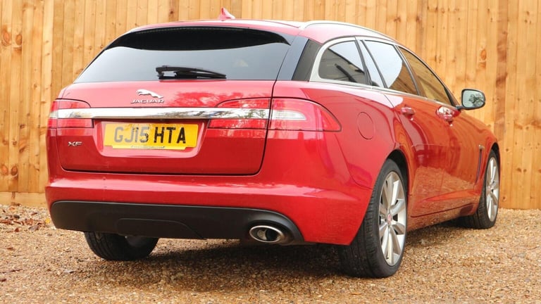 JAGUAR XF 2.2d Portfolio Sportbrake Auto Euro 5 (s/s) 5dr 2015