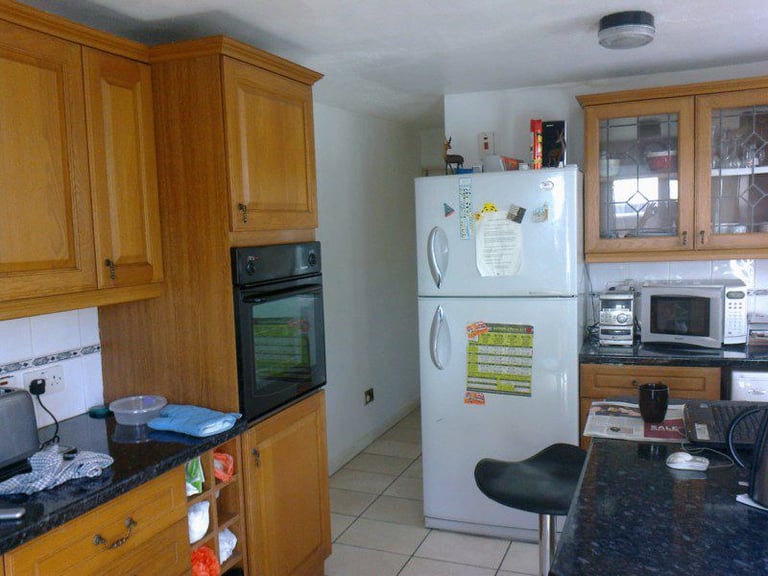 1 bedroom to rent in North Greenwich next to IKEA. Microwave Cooking Only !