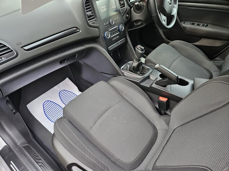 2019 Renault Megane 1.3 TCE Play 5dr ESTATE Petrol Manual
