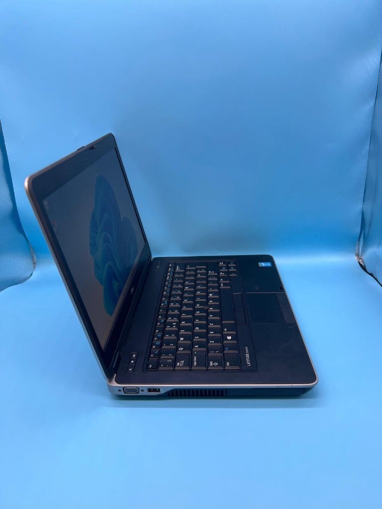 SALE! Business Gaming Dell Laptop Intel i5 Quad 8gb Ram fast SSD Lowest