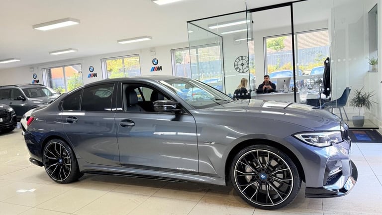 2021 BMW 3 Series 2.0 330e 12kWh M Sport Auto Euro 6 (s/s) 4dr Saloon PETROL/ELECTRIC Automatic