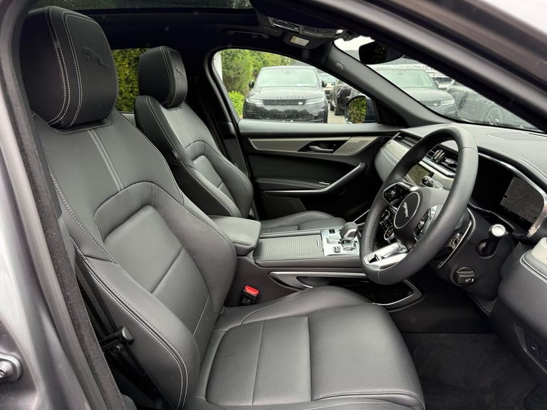 2024 Jaguar F-Pace 2.0 D200 MHEV R-Dynamic SE Black SUV 5dr Diesel Auto AWD Euro 6 (s/s) (204  ES...