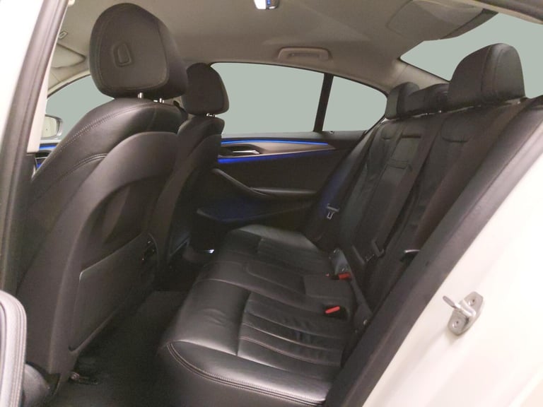 2018 BMW 5 Series 520d SE 4dr Auto SALOON DIESEL Automatic