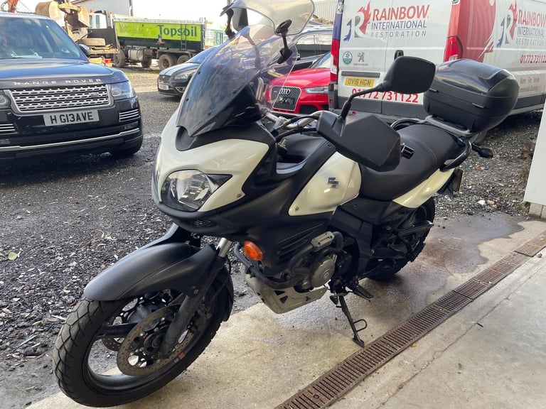2013 - SUZUKI 650 AL2 - V STROM 650 - ONLY 14K MILES - DL650 - FSH - ABS