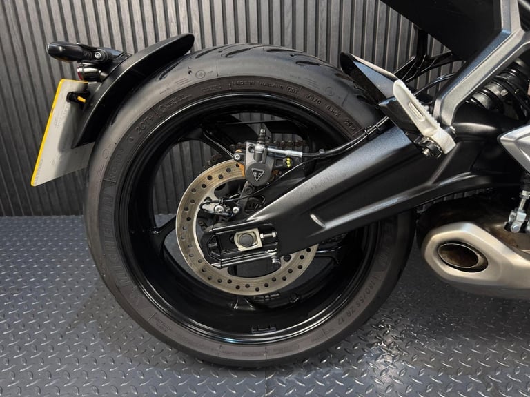 2025 Triumph Trident 660 660 X-Ring Euro 5