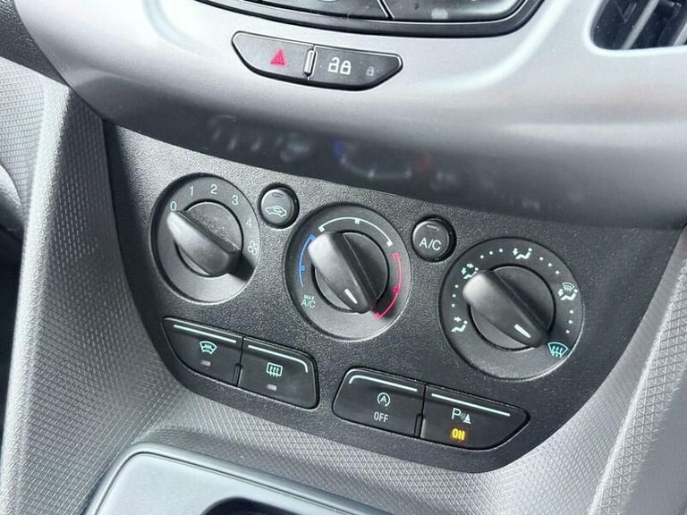 2018 Ford Transit Connect 1.5 240 EcoBlue Trend Panel Van 5dr Diesel Auto L2 Euro 6 (s/s) (120 ps...