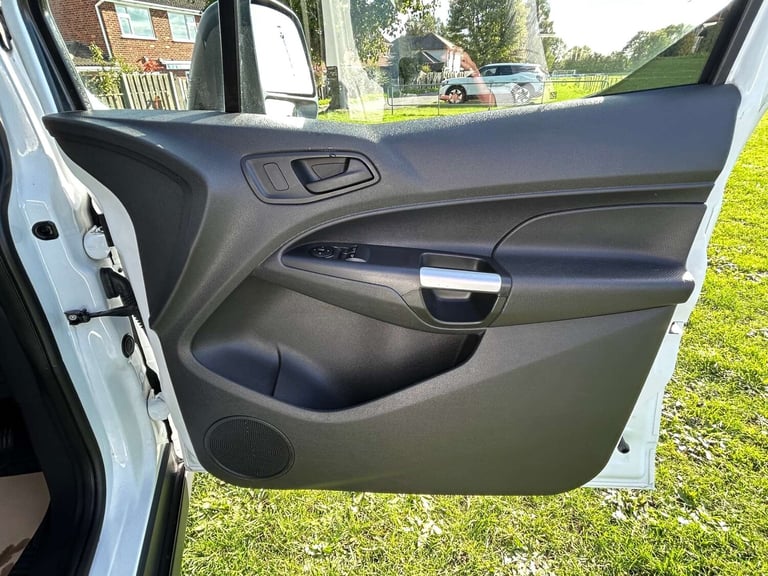 2014 Ford Transit Connect 1.6 TDCi 115ps Trend Van PANEL VAN DIESEL Manual