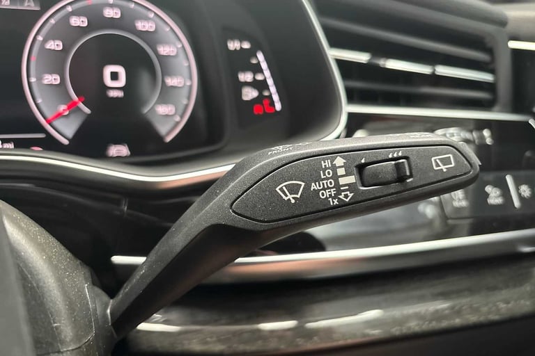 2024 Audi Q8 55 TFSI Quattro Black Edition 5dr Tiptronic SUV Petrol Automatic