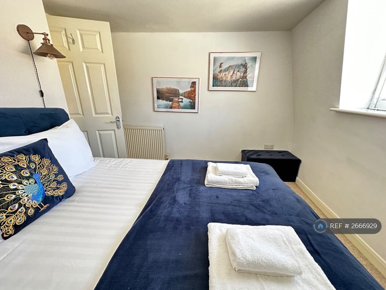 2 bedroom flat in St. James's Street, Brighton, BN2 (2 bed) (#2666929)