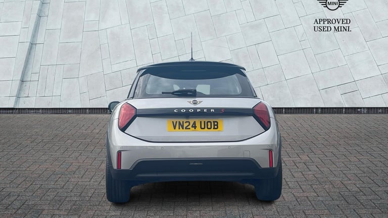 2024 MINI Cooper 2.0 S Classic 3dr Auto Hatchback Petrol Automatic