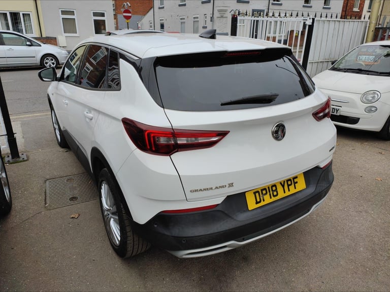 2018 Vauxhall Grandland X 1.2 Turbo Sport Nav Euro 6 (s/s) 5dr HATCHBACK Petrol Manual