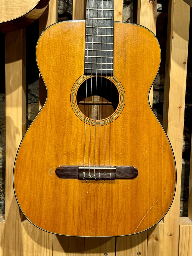 image for 1961 Martin USA OO18-G Classical Guitar