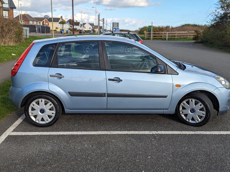 Ford, FIESTA, Hatchback, 2006, Manual, 1242 (cc), 5 doors